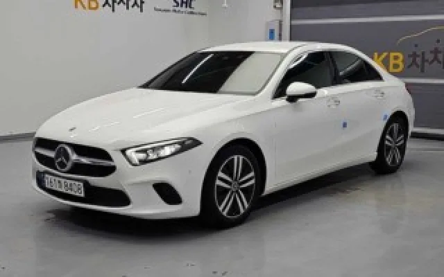 소나타디엣지하이브리드 중고차 A클래스 W177 A220 세단 매물 사진 14 - 2023/02 52,916km